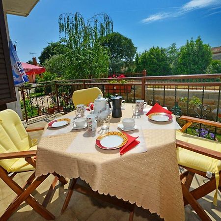 Apartment Kuki Poreč Dış mekan fotoğraf