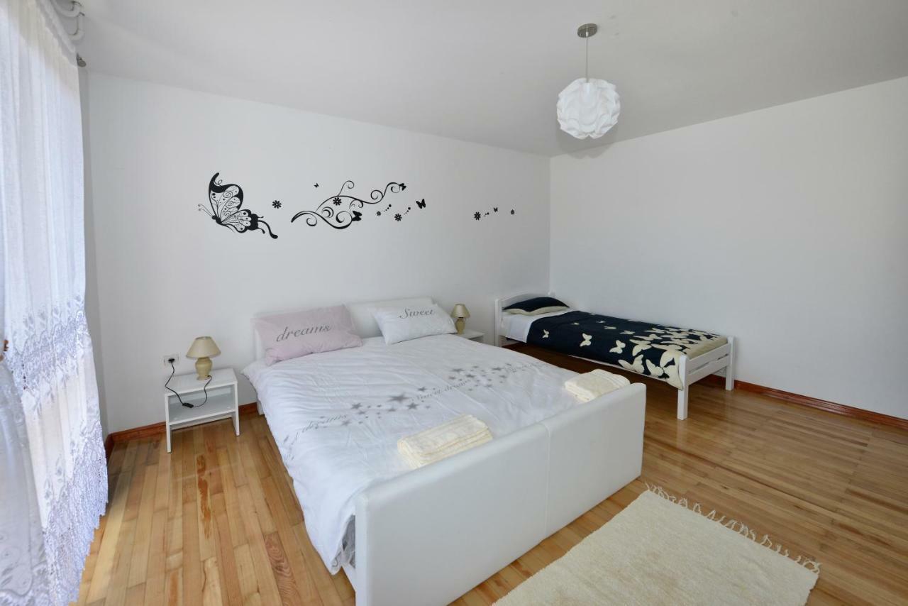 Apartment Kuki Poreč Dış mekan fotoğraf